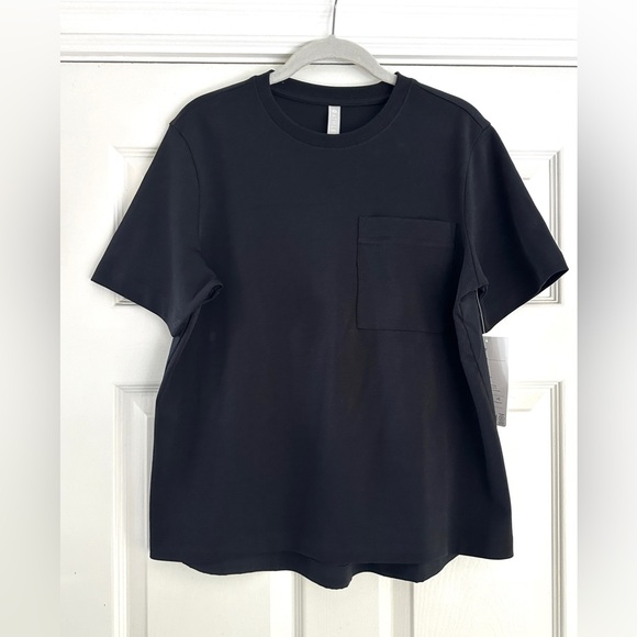 NWT Athleta Black Gallery Tee XSP - Picture 4 of 11